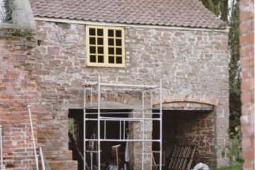 017-barn-conversion-close-up-work-in-progress