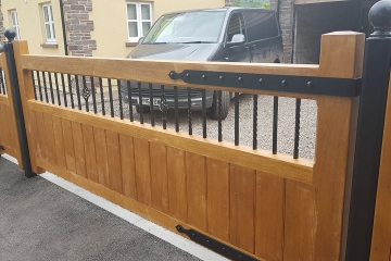 idigbo-wooden-gates-002