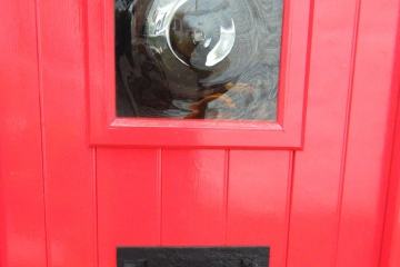 005-bespoke-front-door-llangattock